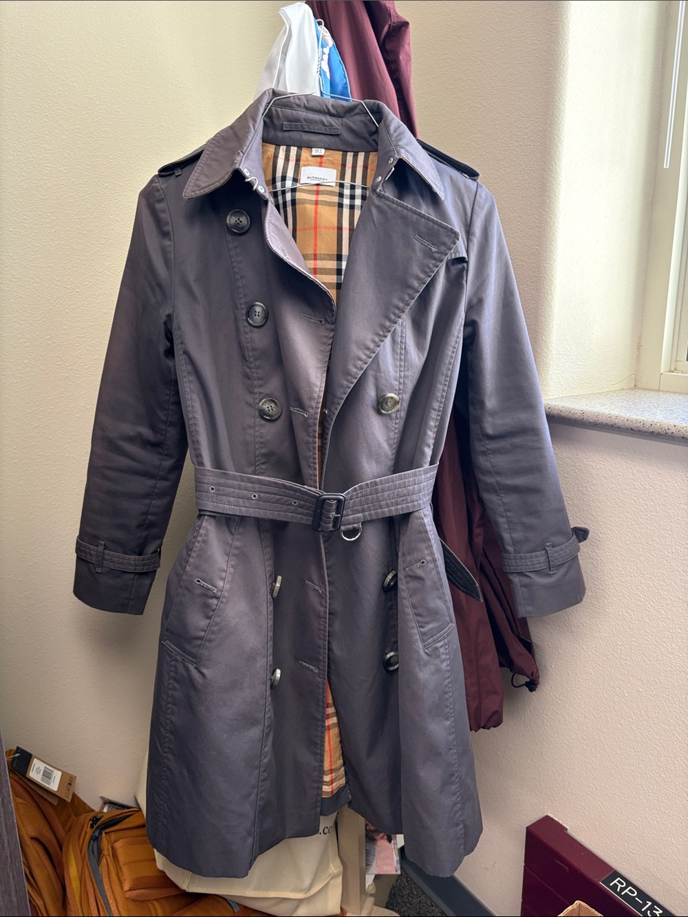 Burberry Double-Breasted Grey Trench Coat with Belt - Picture 2 of 9